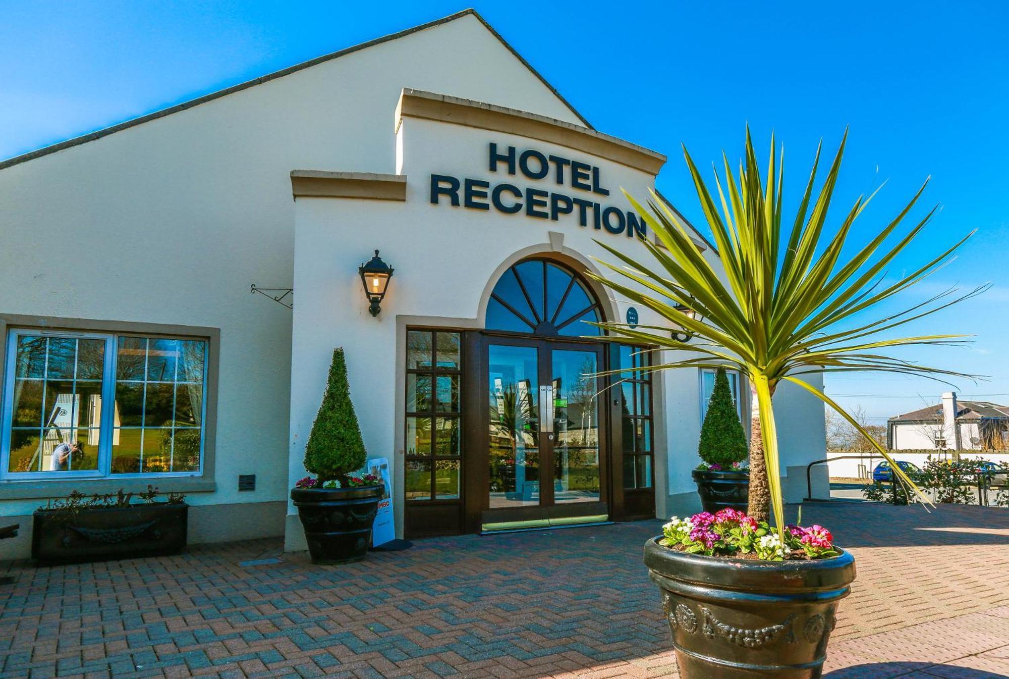 Ballymac Hotel Stonyford Exterior photo